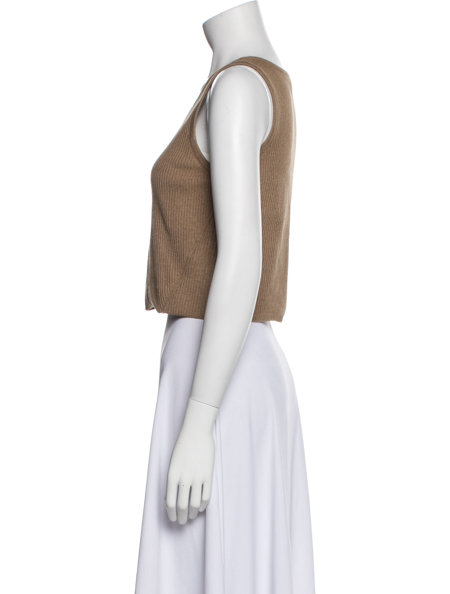 FRAME V-Neck Sleeveless Crop Top