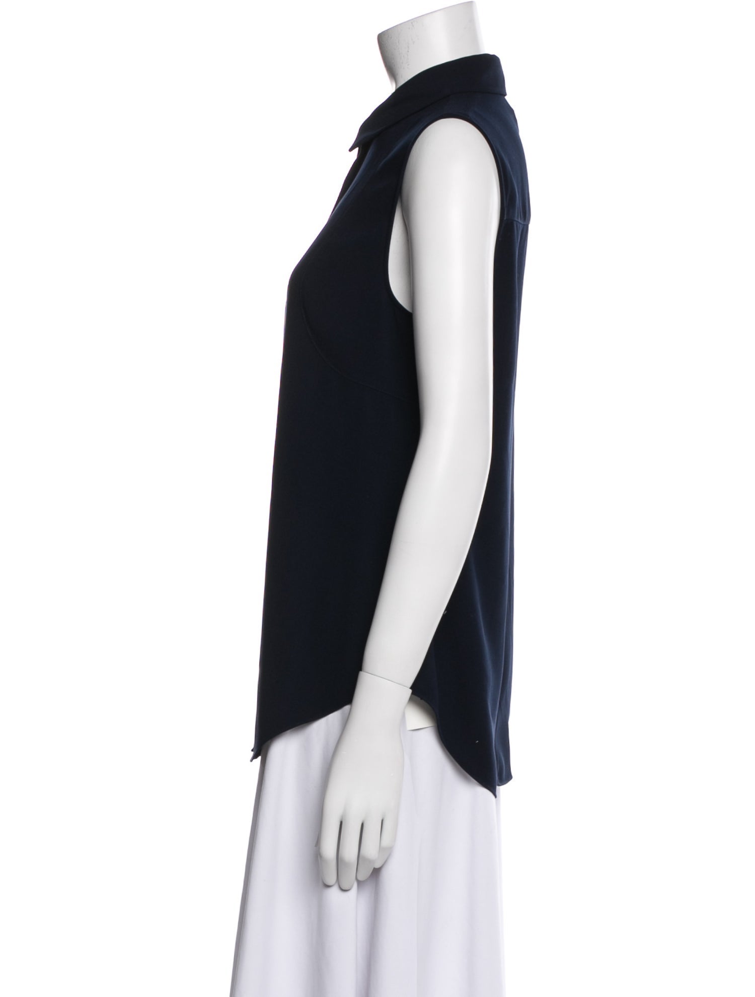 FRAME Sleeveless Button-Up Top