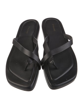 FRAME Leather Flip Flops