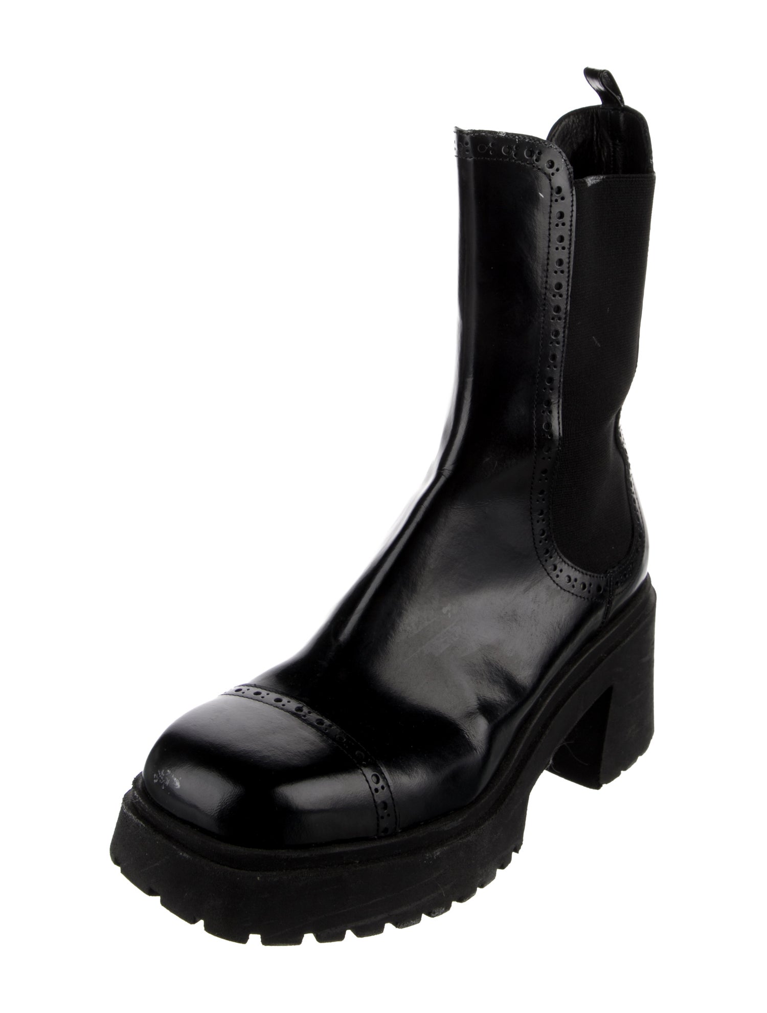 FRAME Patent Leather Chelsea Boots