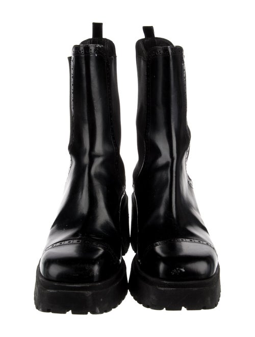 FRAME Patent Leather Chelsea Boots