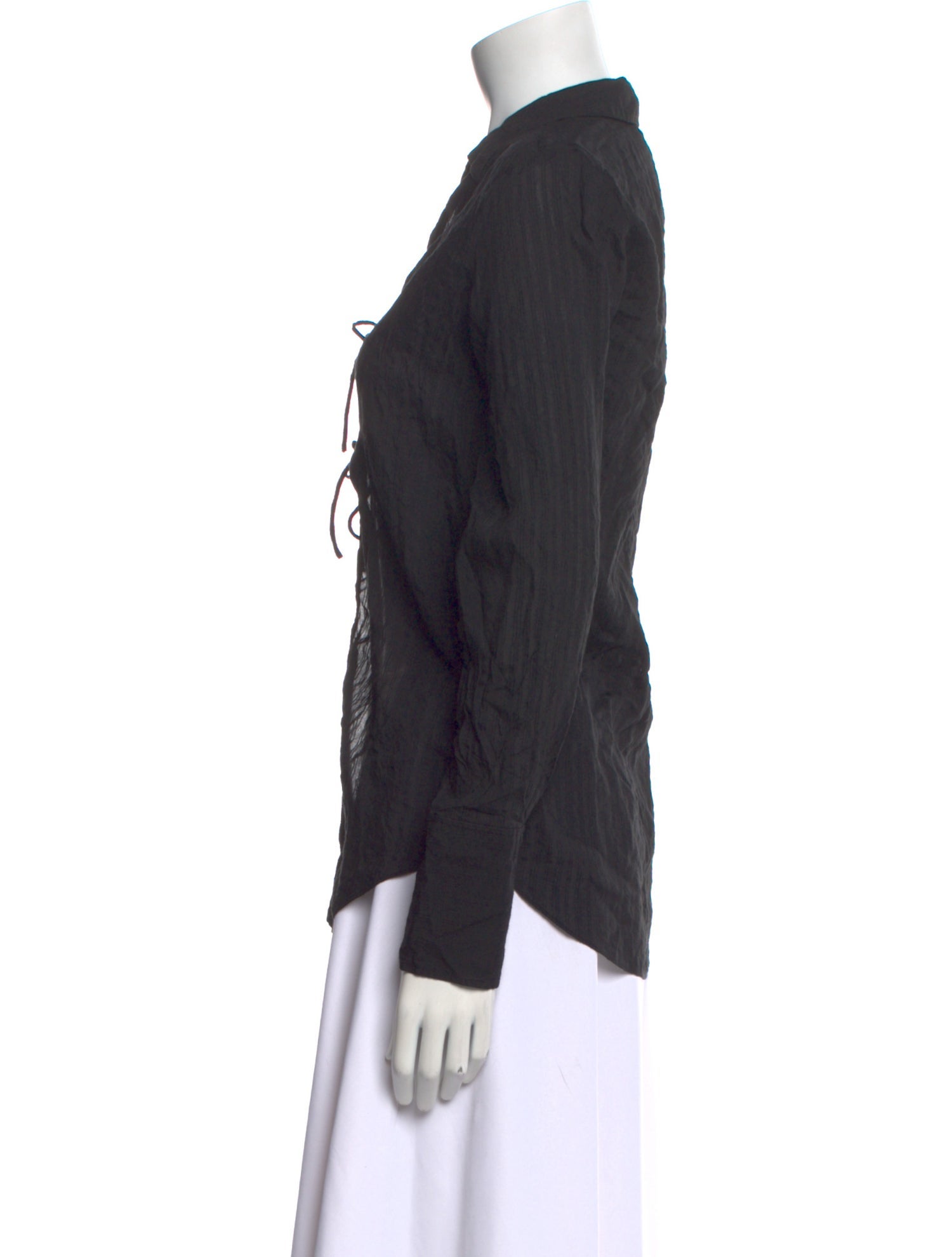 FRAME V-Neck Long Sleeve Button-Up Top