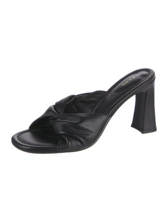 FRAME Leather Slides