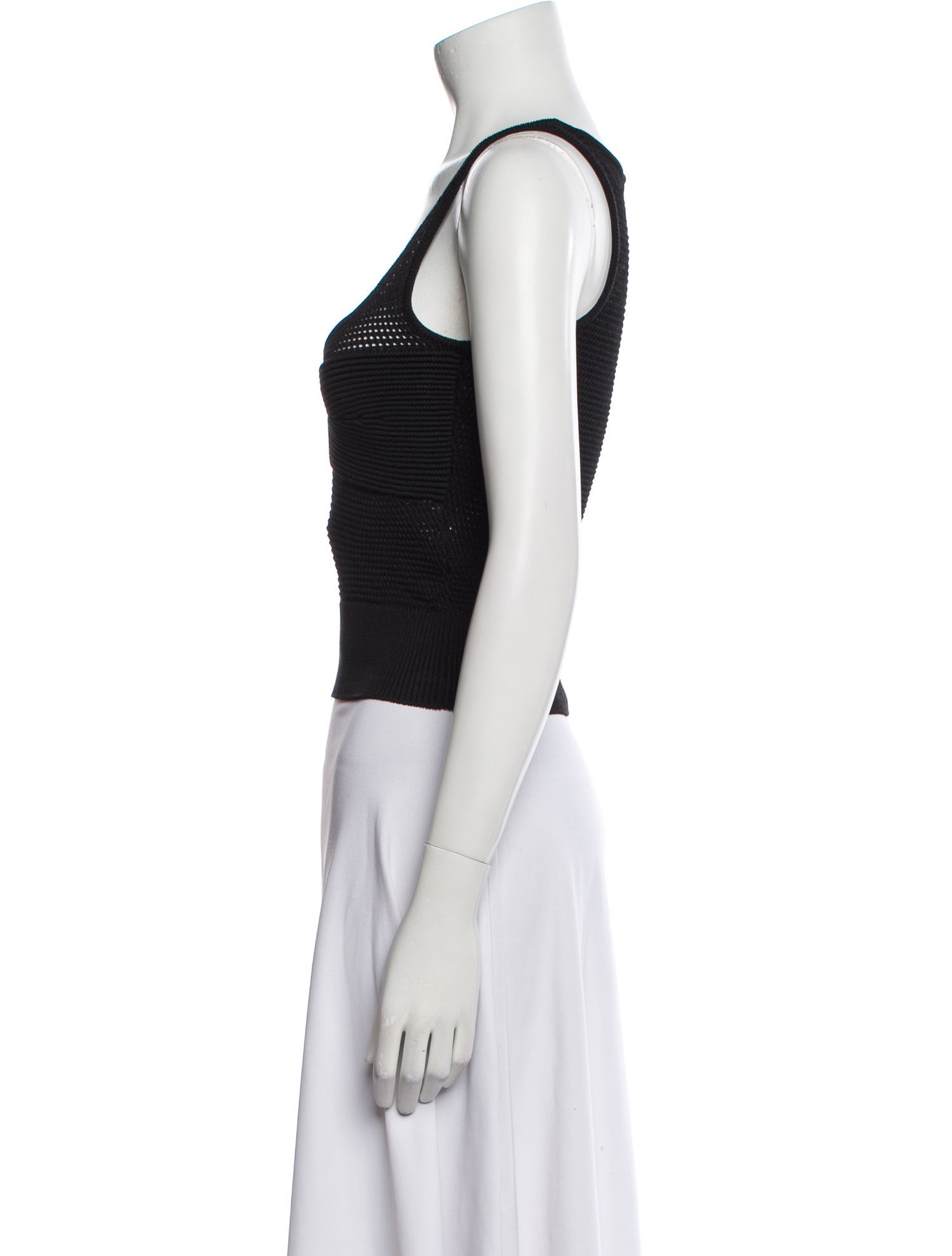 FRAME Scoop Neck Sleeveless Crop Top