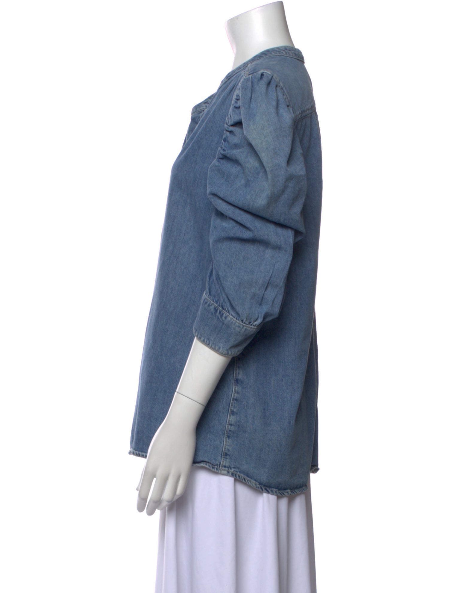 FRAME V-Neck Three-Quarter Sleeve Button-Up Top