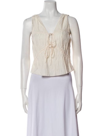 FRAME V-Neck Sleeveless Crop Top