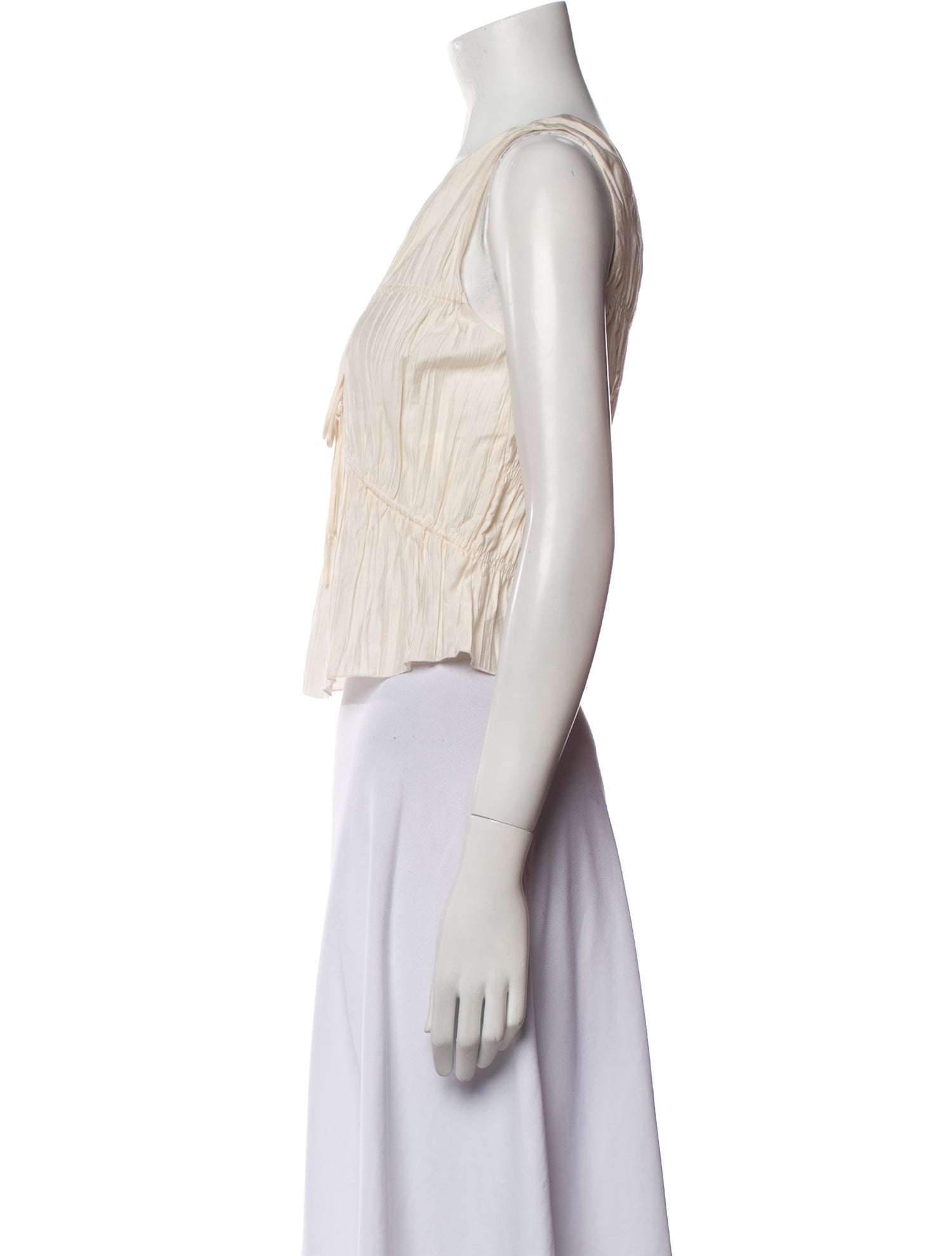 FRAME V-Neck Sleeveless Crop Top