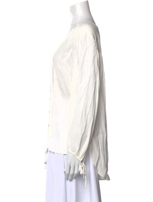 FRAME V-Neck Long Sleeve Button-Up Top