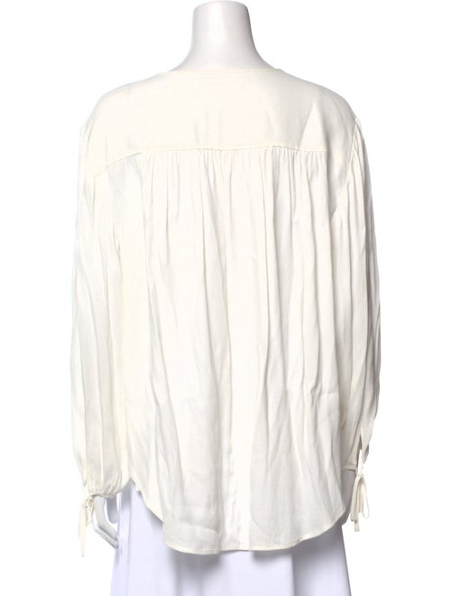 FRAME V-Neck Long Sleeve Button-Up Top