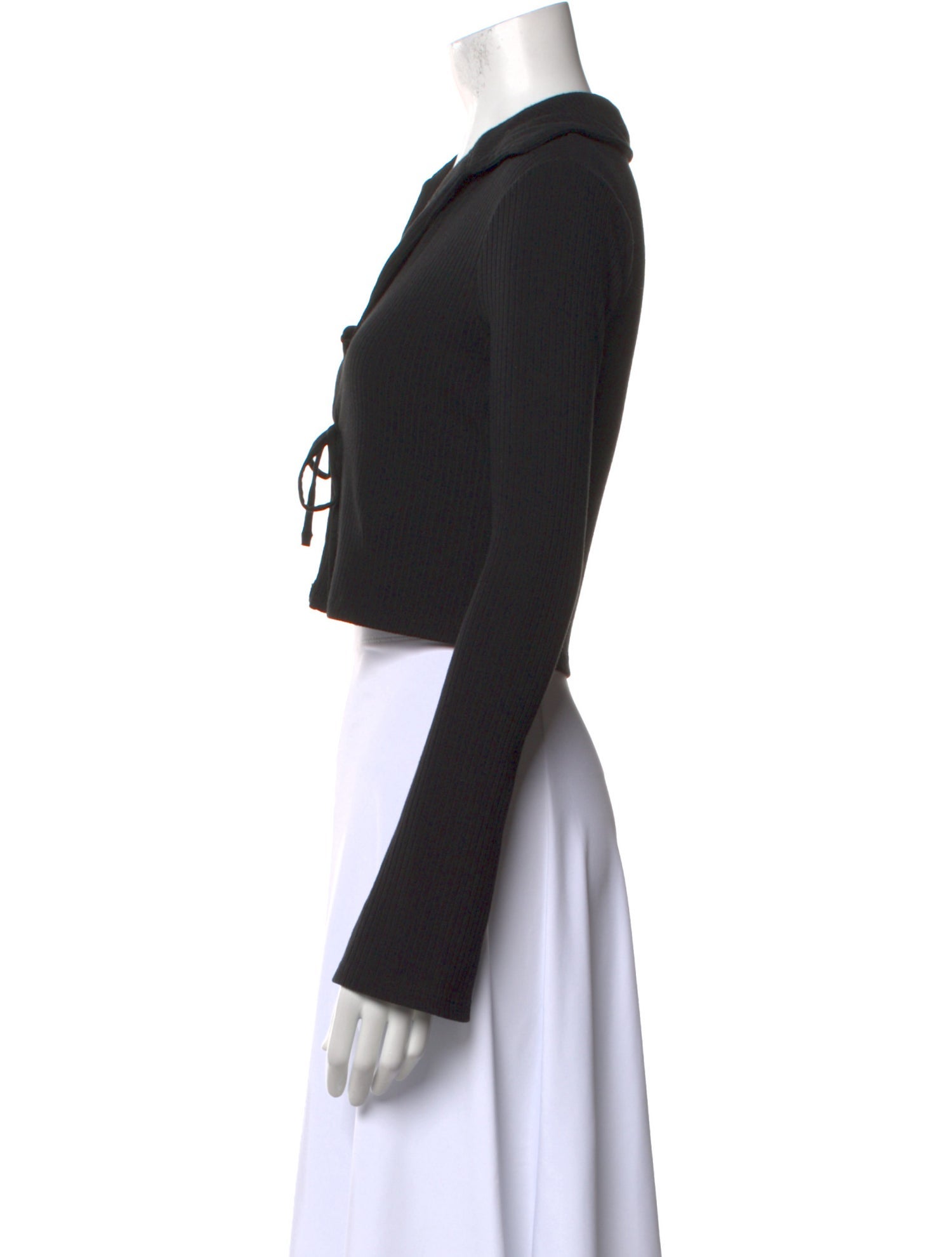 FRAME V-Neck Long Sleeve Crop Top