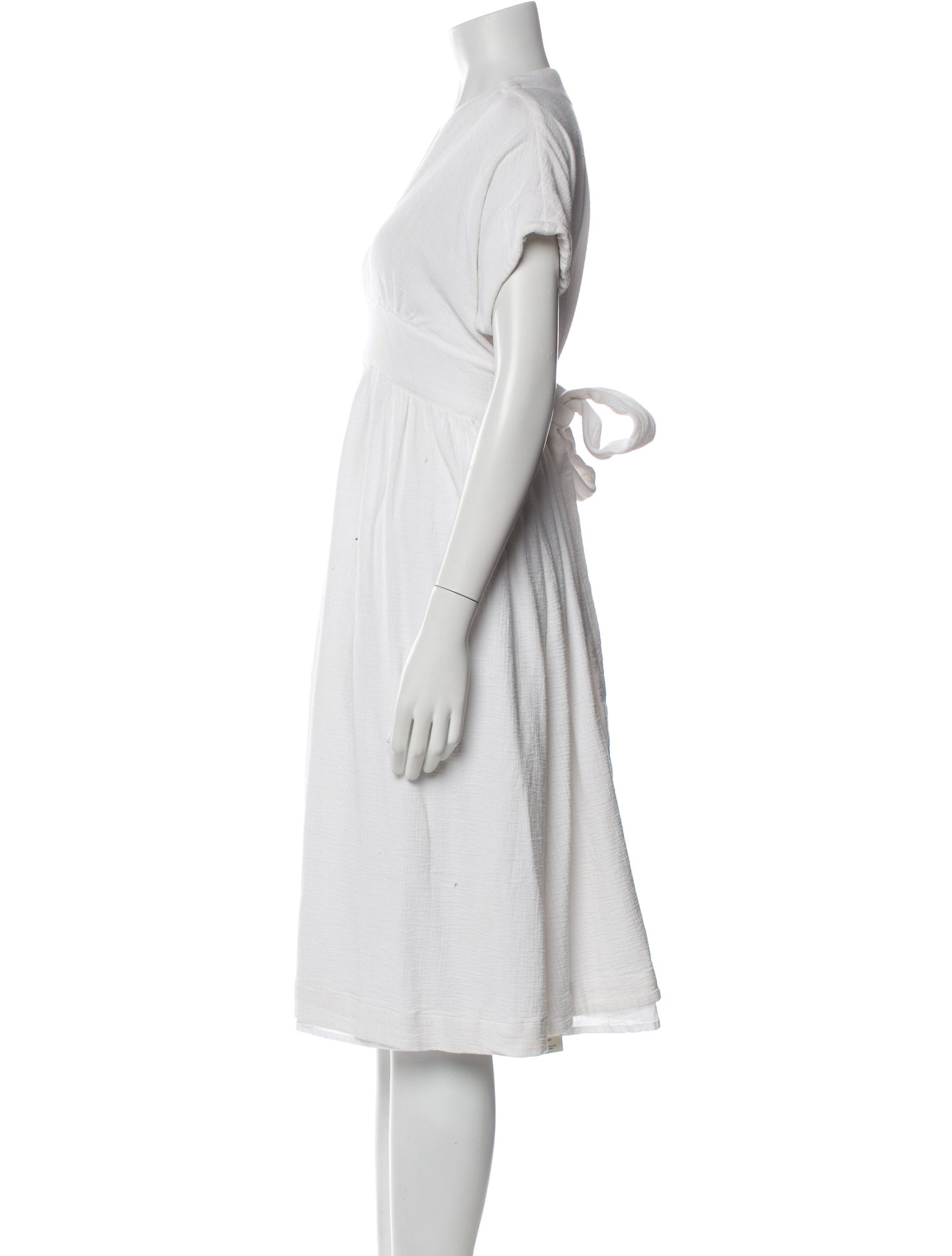 FRAME V-Neck Knee-Length Dress