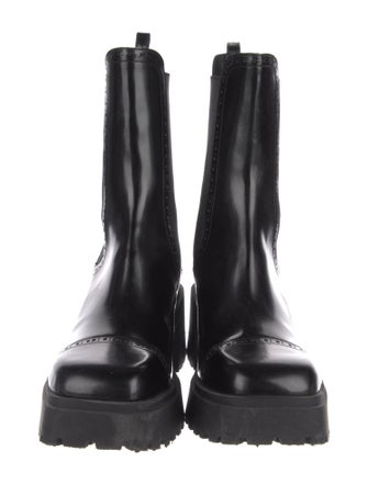 FRAME Patent Leather Chelsea Boots