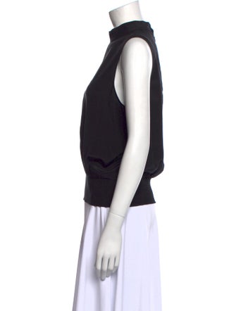 FRAME Silk V-Neck Top