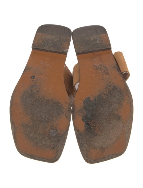 FRAME Suede Flip Flops