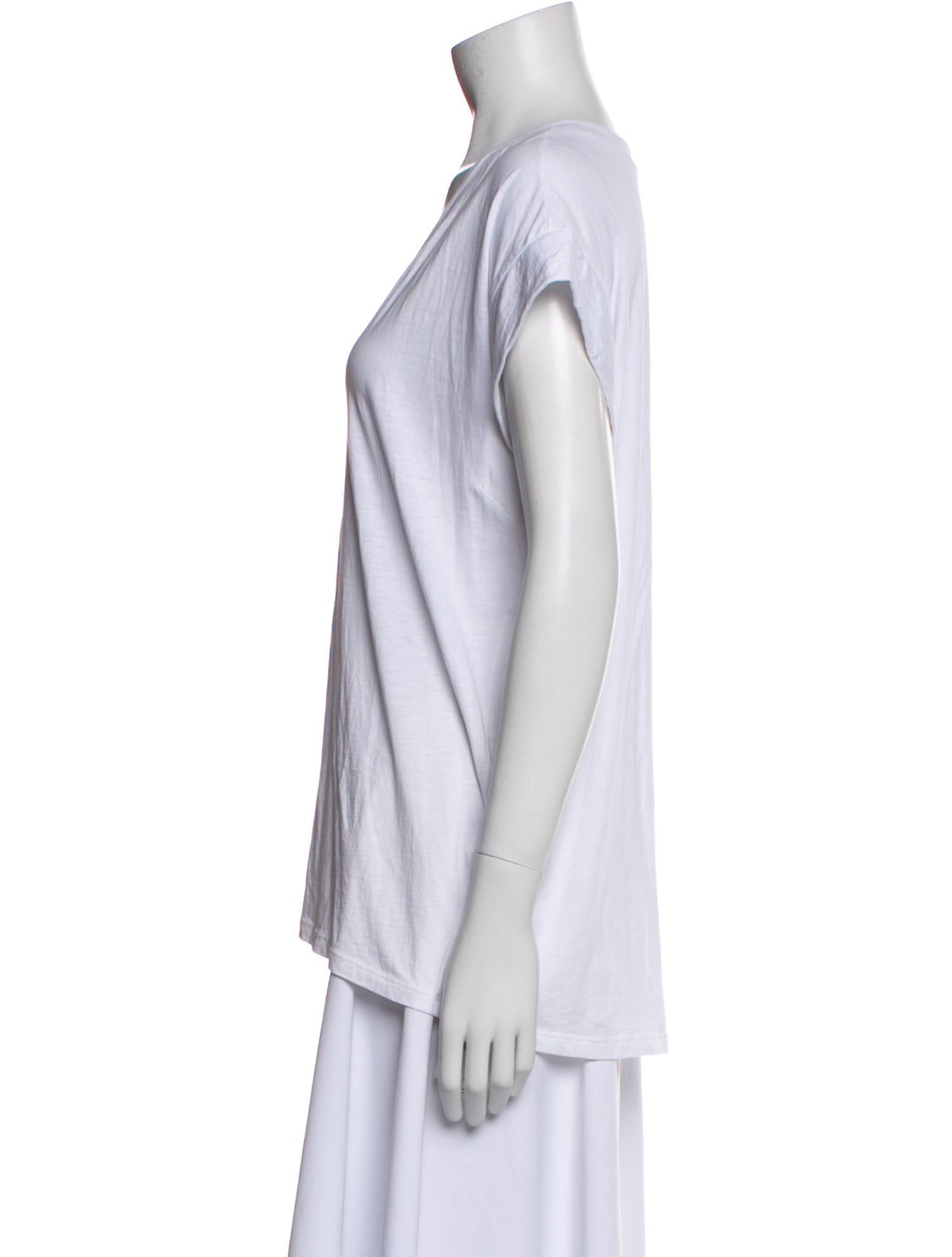 FRAME V-Neck Short Sleeve T-Shirt