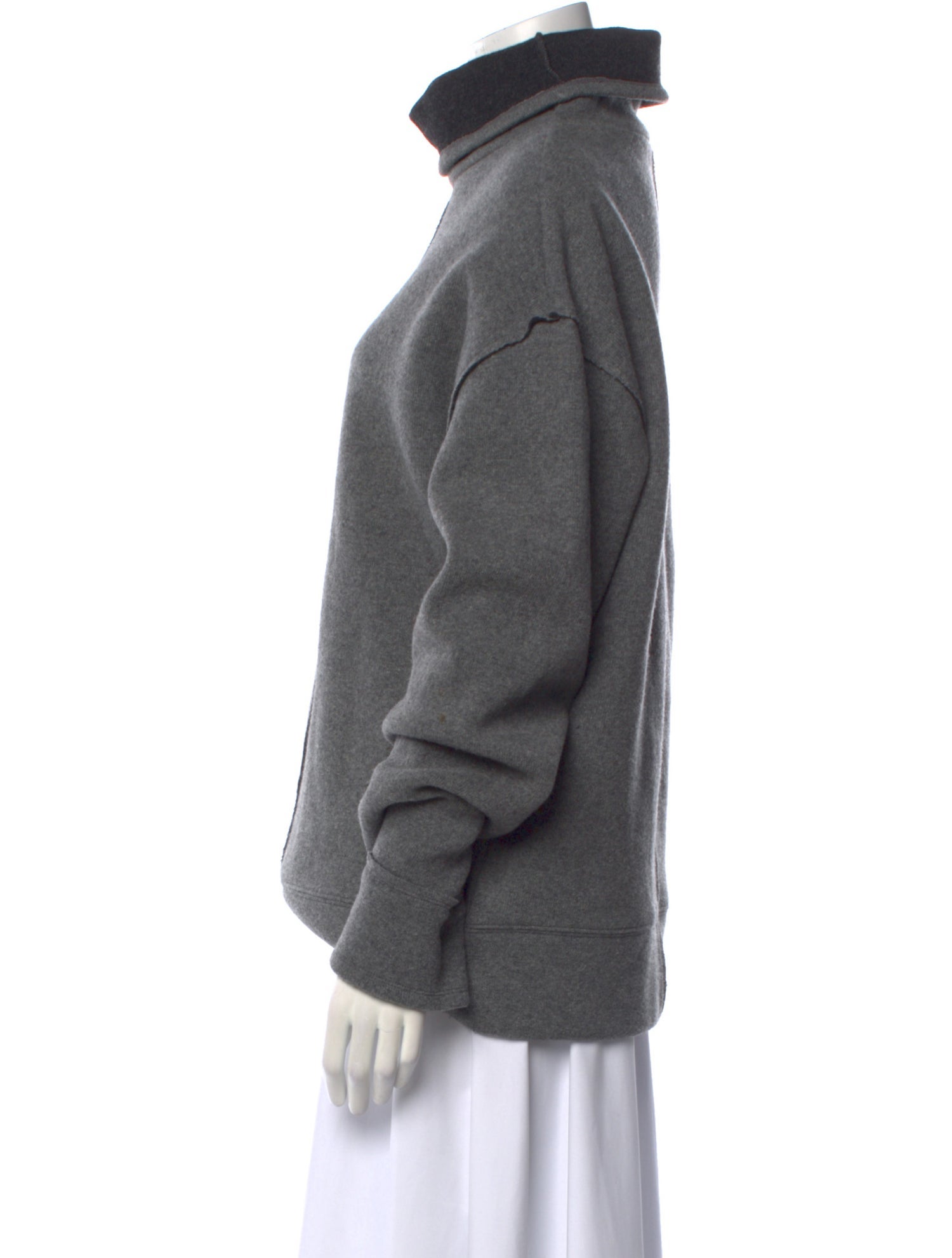 FRAME Cashmere Turtleneck Sweater