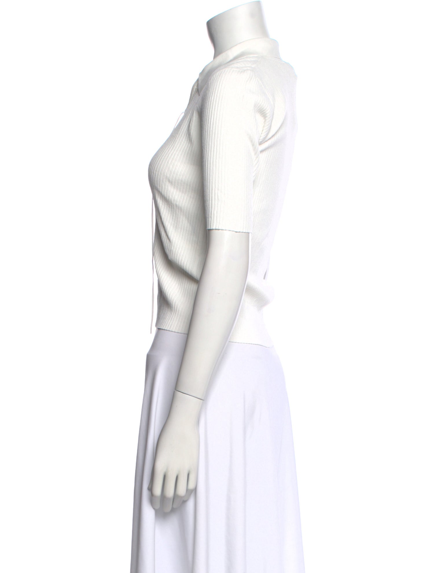 FRAME V-Neck Short Sleeve Crop Top