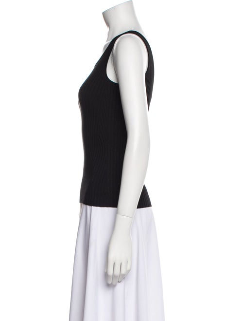 FFORME Scoop Neck Sleeveless Top