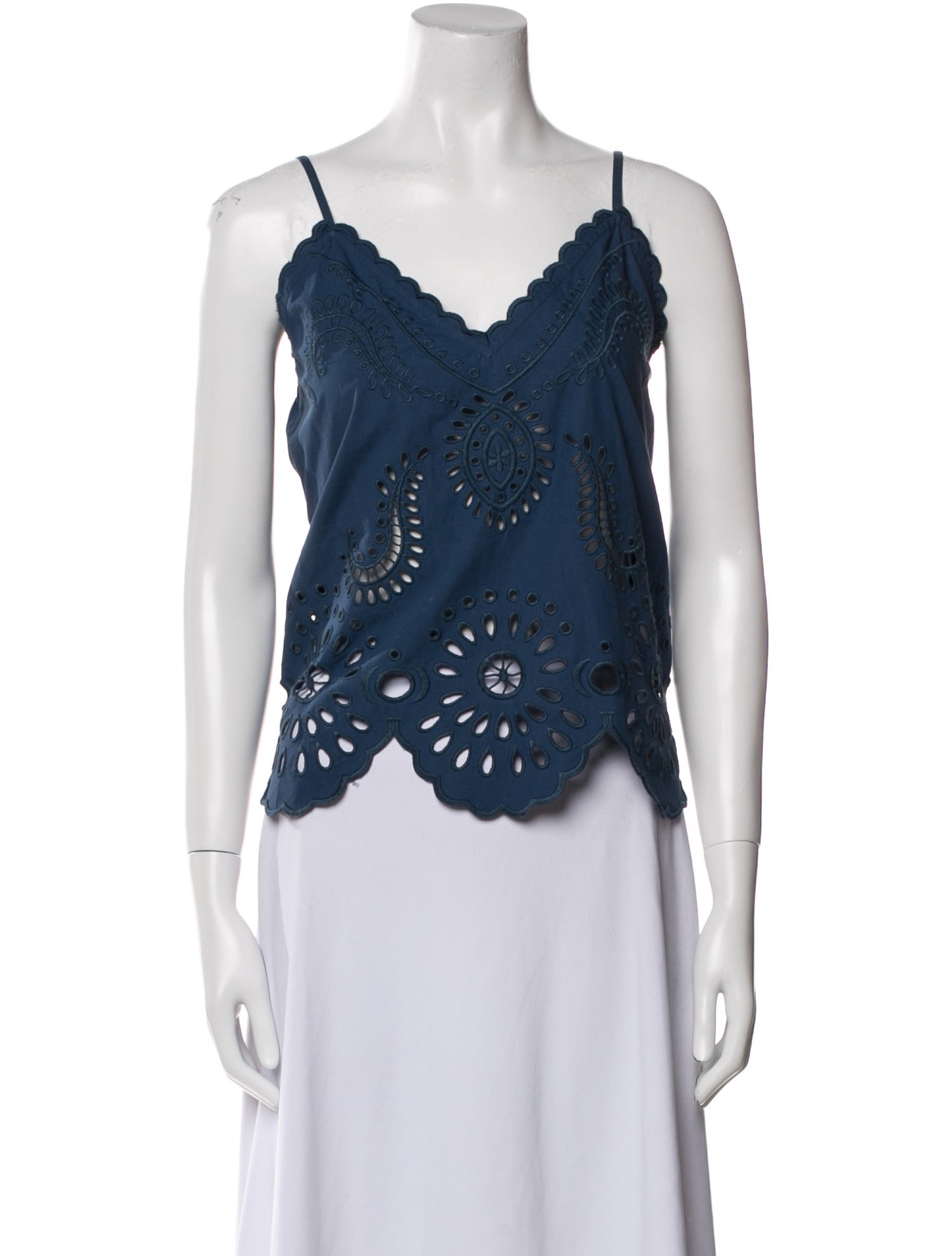 Figue Lace Pattern V-Neck Crop Top