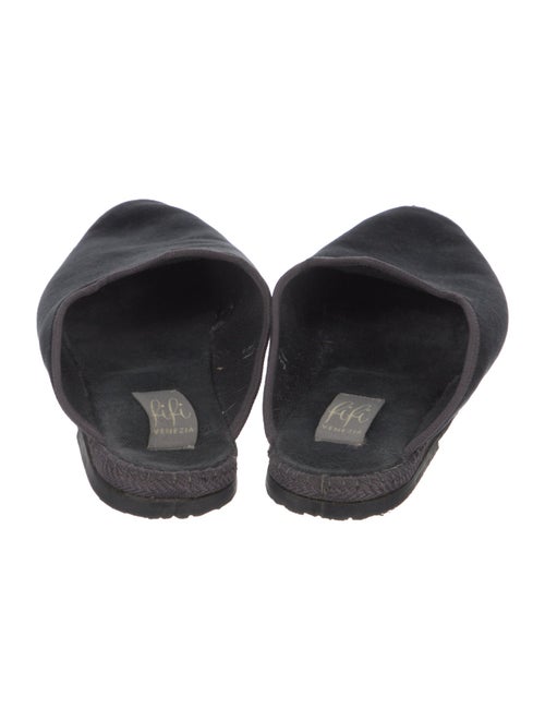 Fifi Venezia Velvet Mules