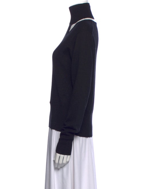 Fiorla Merino Wool Mock Neck Sweater