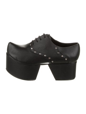 Flat Apartment Pumps Leather Studded Accents Mules 7