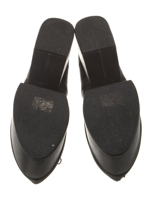 Flat Apartment Leather Mules