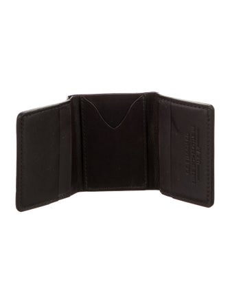 Filson Nomade Leather Bifold Wallet