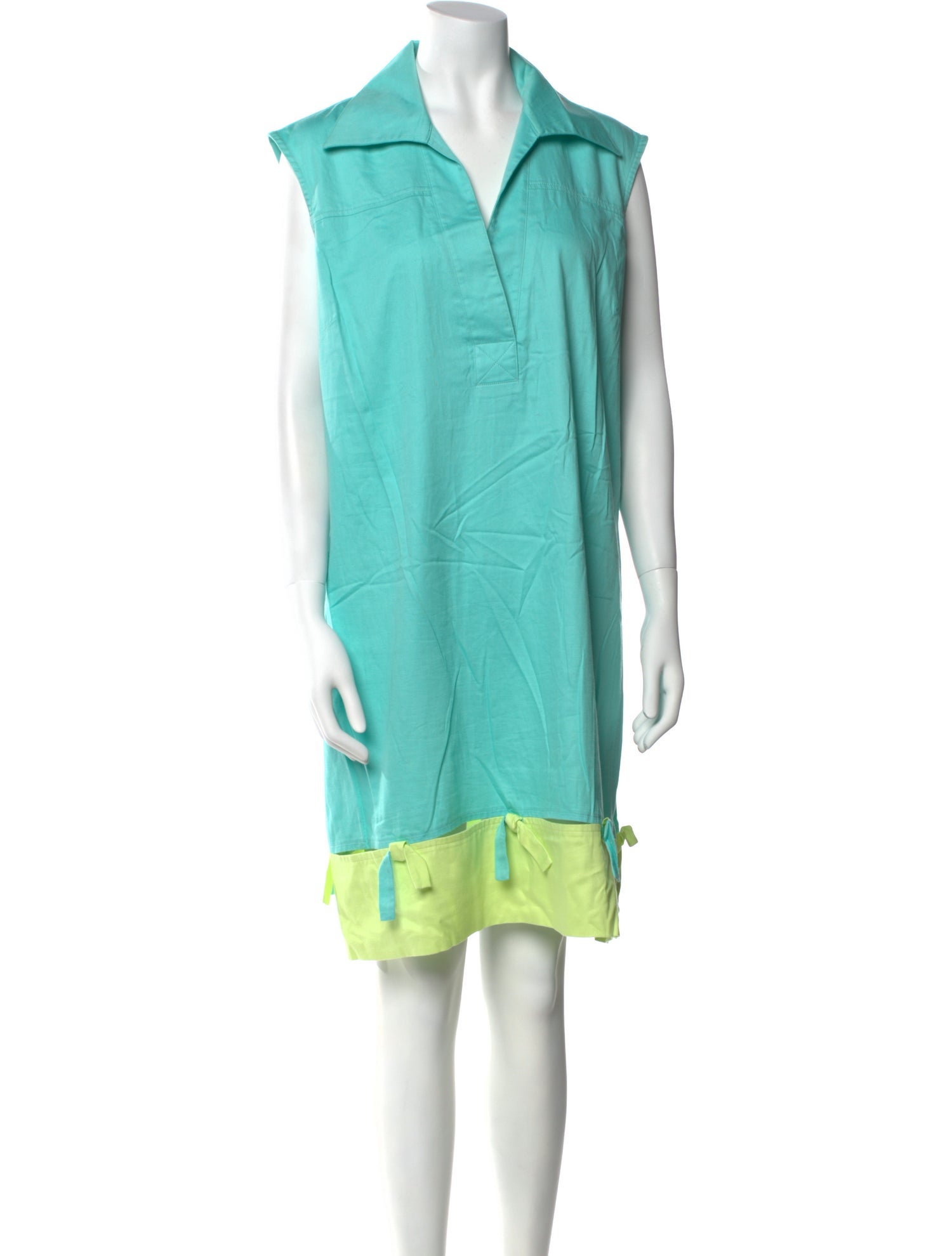 Finley V-Neck Knee-Length Dress