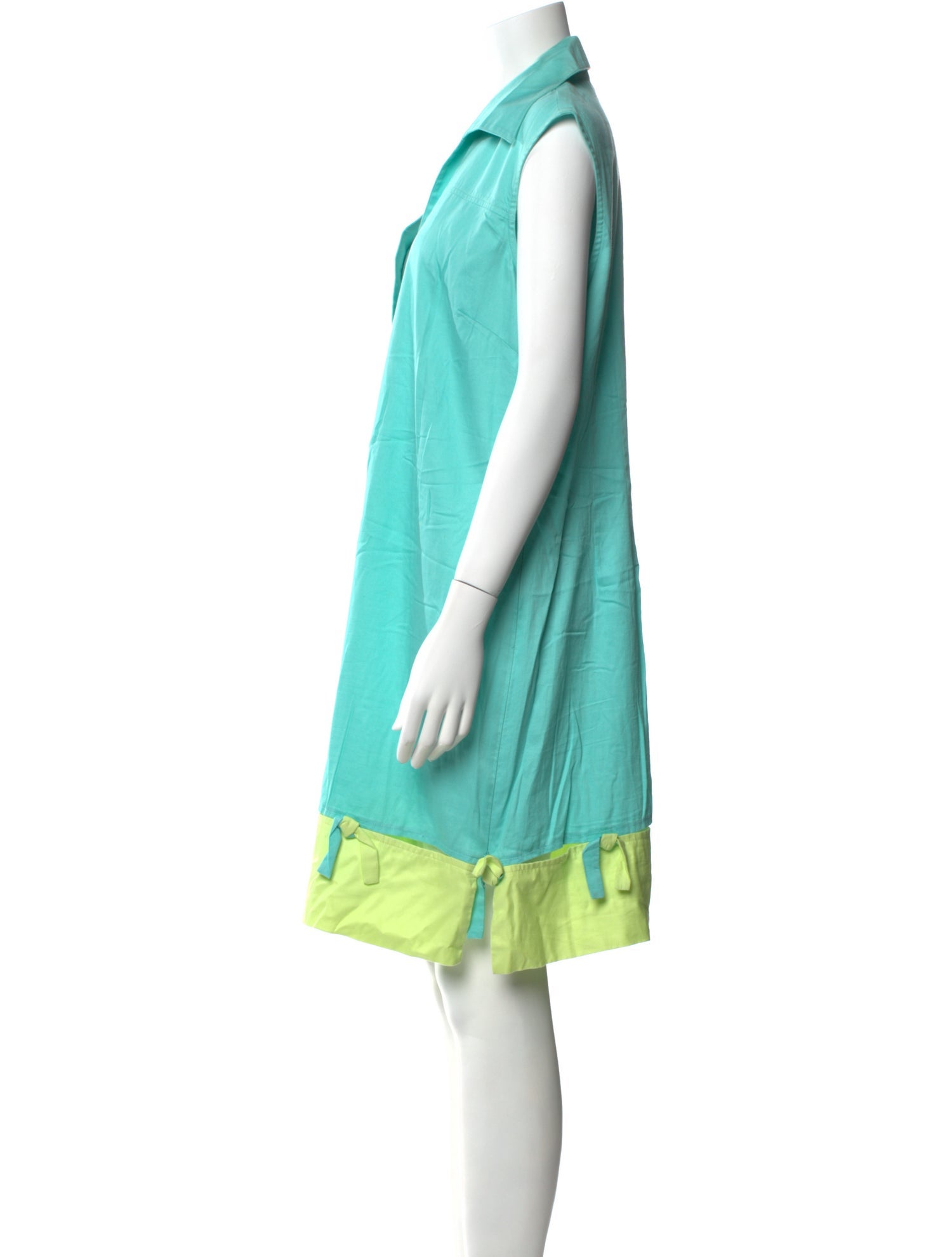 Finley V-Neck Knee-Length Dress