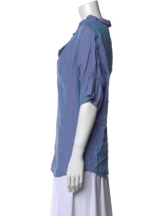 Finley Linen V-Neck Button-Up Top