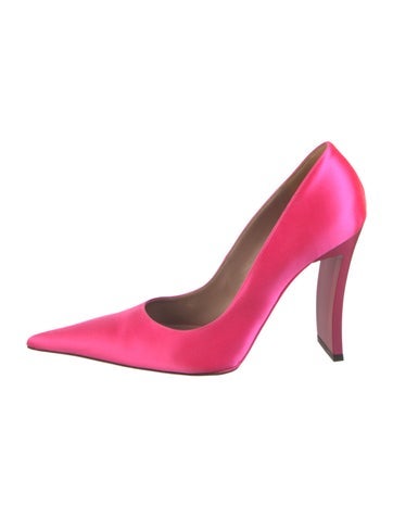 Fenty Pumps Satin 9