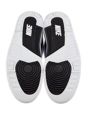 Fragment Design x Nike Air Jordan 3 Sneakers