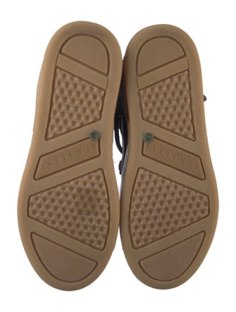 Frauenschuh Suede Combat Boots