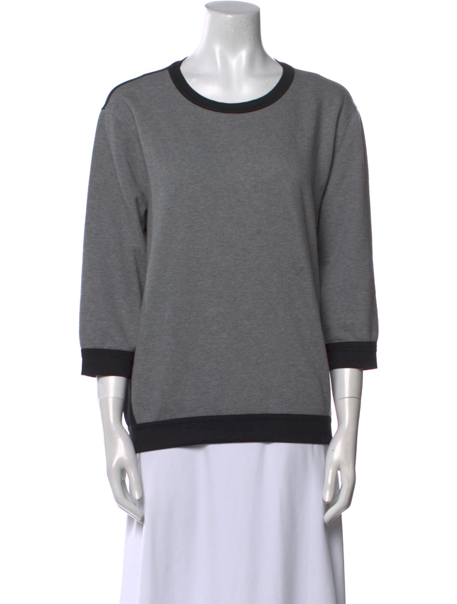 Frauenschuh Scoop Neck Three-Quarter Sleeve Sweatshirt