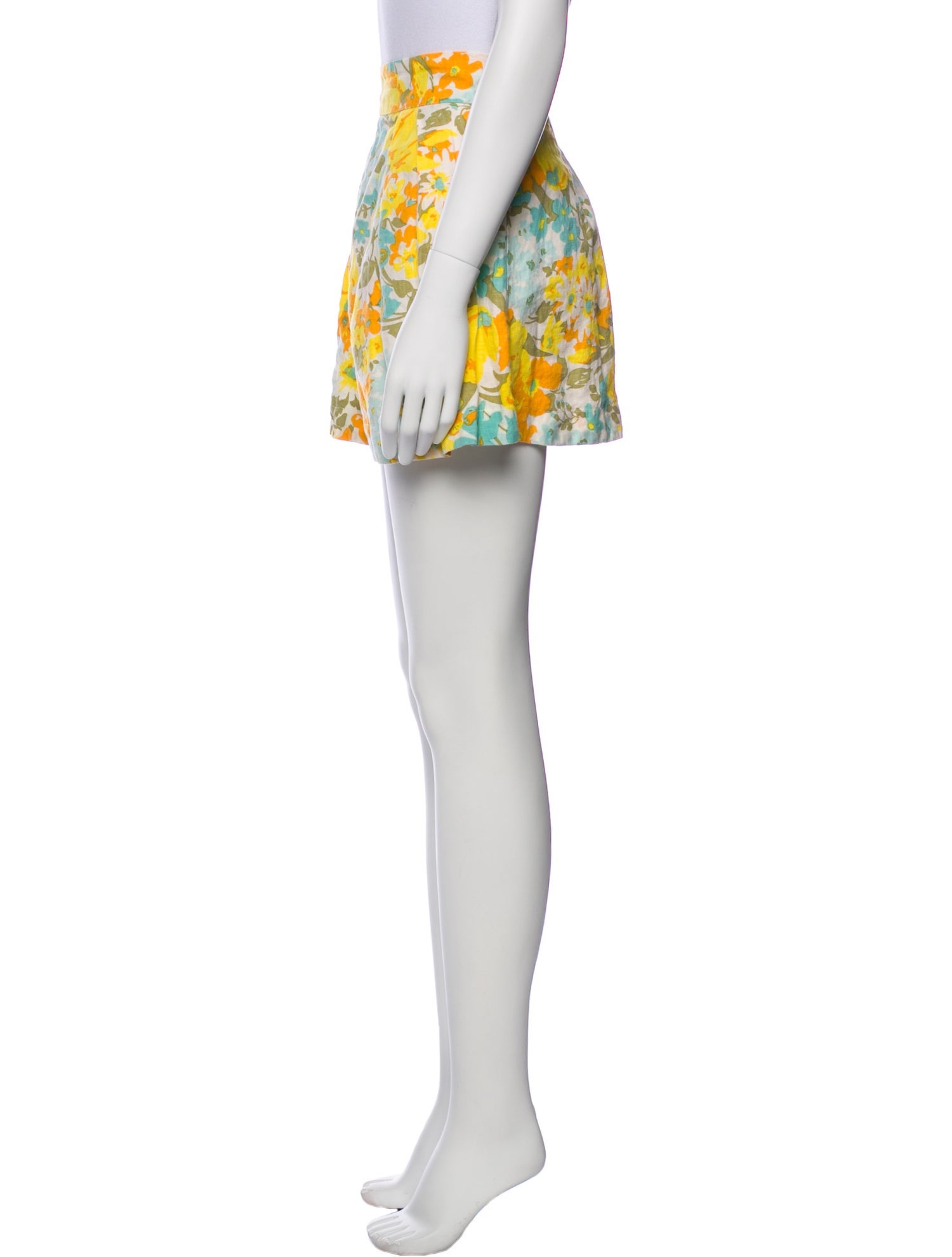 Faithfull The Brand Linen Mini Shorts