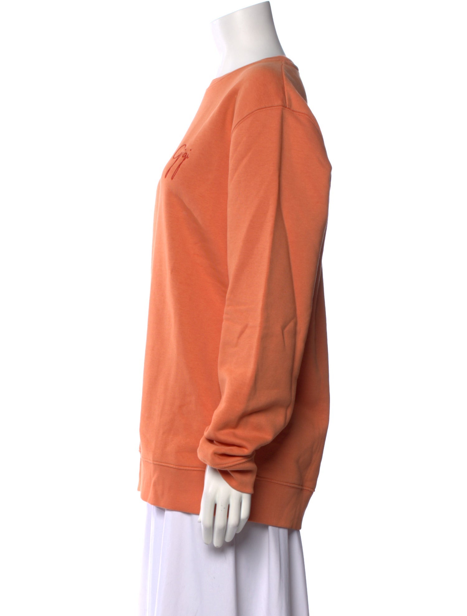 Gigi Crew Neck Long Sleeve Sweatshirt