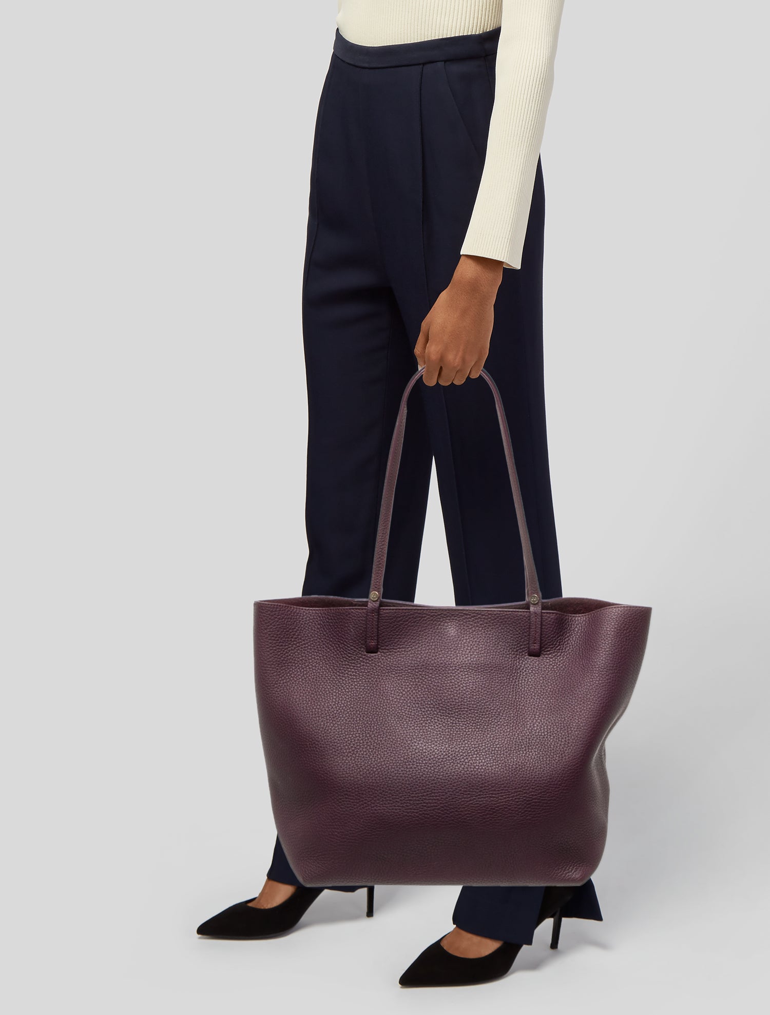 Gigi Leather Shoulder Bag