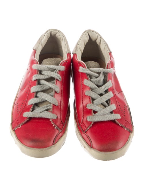 Golden Goose Low Top Sneaker