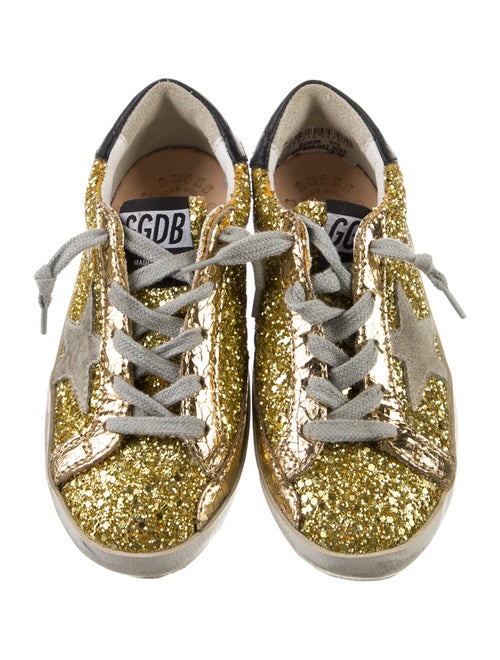 Golden Goose Girl's low top sneakers