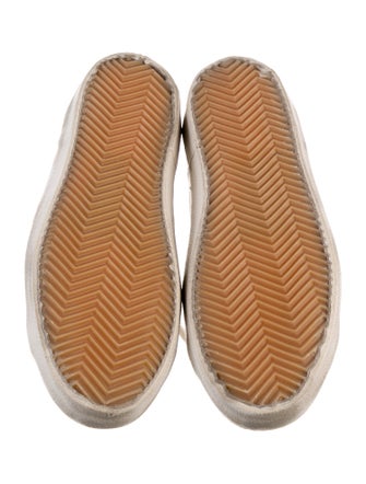 Golden Goose Superstar Sneakers