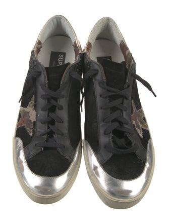 Golden Goose Super-Star Sneakers