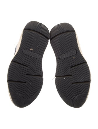 Golden Goose Running Athletic Sneakers