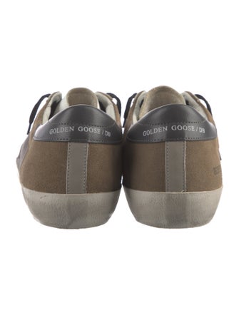 Golden Goose Sneakers