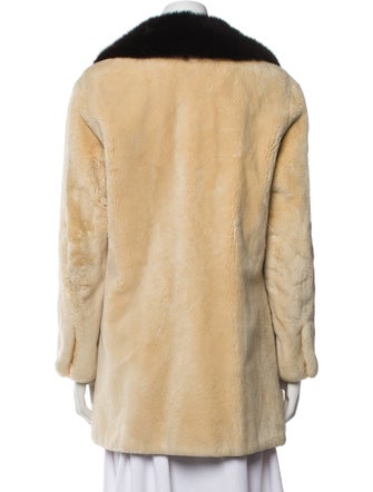 Gartenhaus Furs Fur Coat
