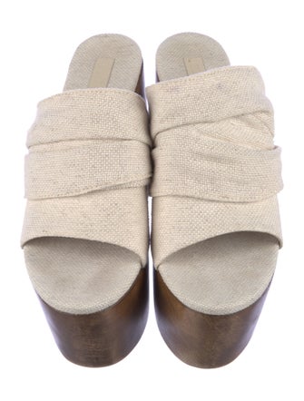 Cult Gaia Canvas Slides