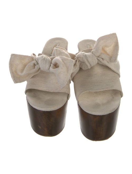 Cult Gaia Canvas Slides