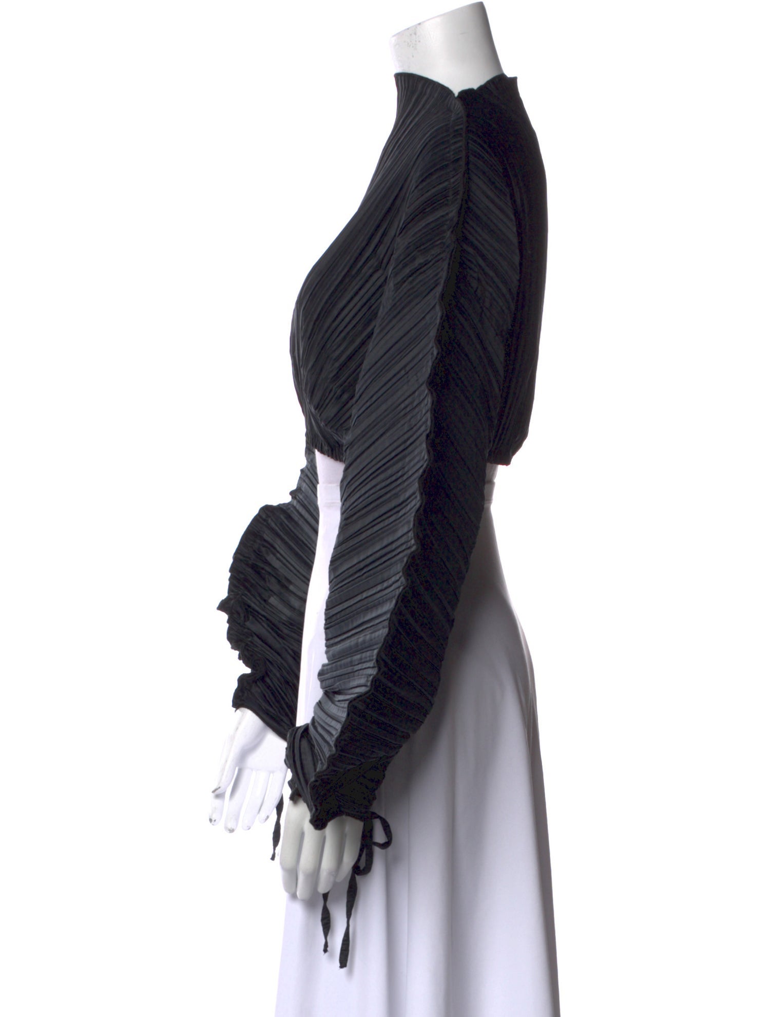 Cult Gaia Off-The-Shoulder Long Sleeve Crop Top