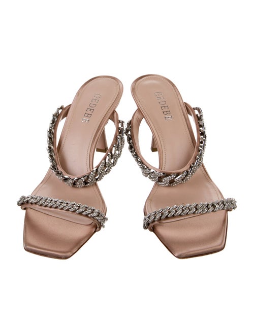 Gedebe Satin Chain-Link Accents Slides