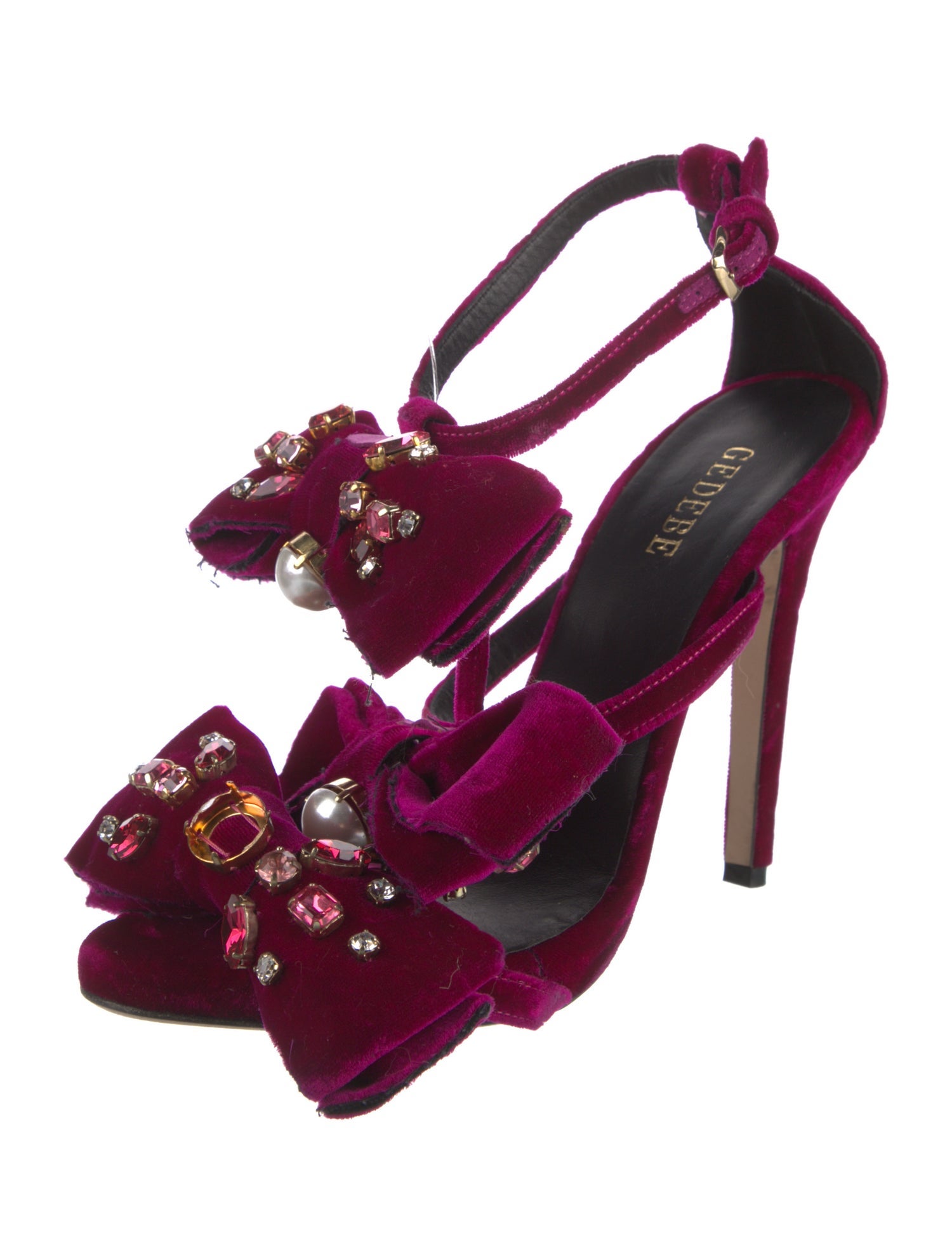 Gedebe Velvet Sandals